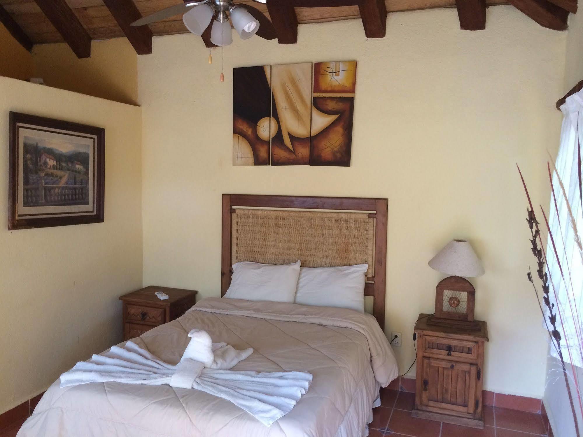 Tronco Bay Inn Resort Troncones Buitenkant foto